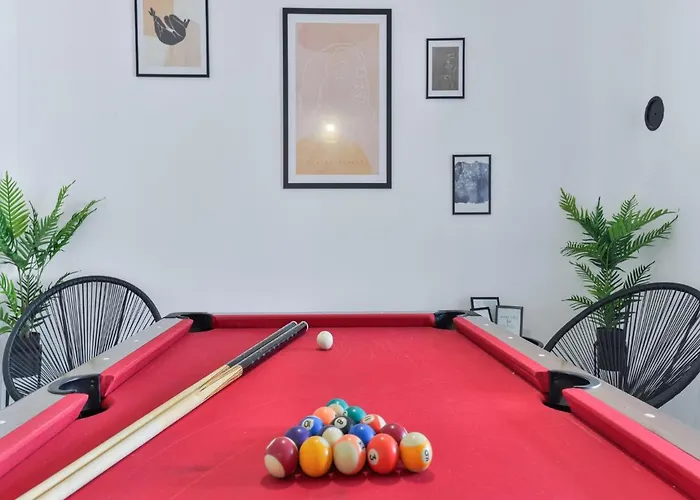 Bianca With Pool 펜션